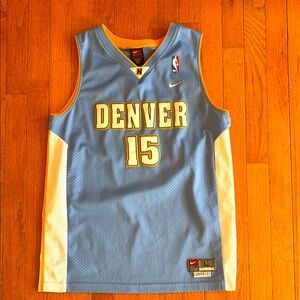 Denver Nuggets youth Carmelo Anthony  jersey Good condition . Size L retro